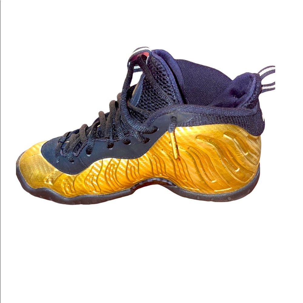 Nike air foamposites one- metallic